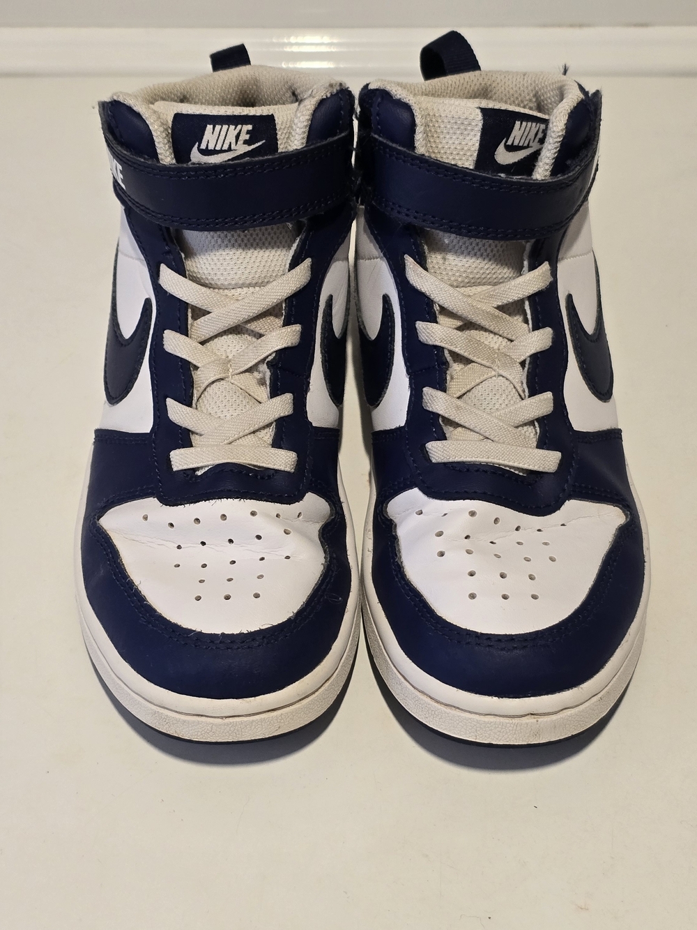 Nike Boys High-Top Sneakers in Navy and White